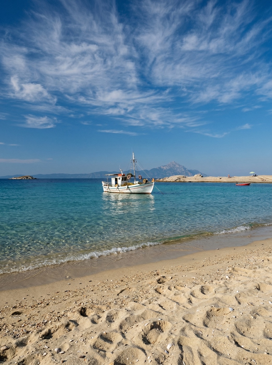 Sarti shore with clear turquoise water in Sithonia